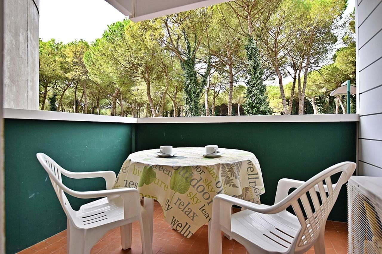 Condominio Luna 1 Lignano Sabbiadoro Exterior photo